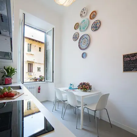 Apartment Domus Aurea 295 *