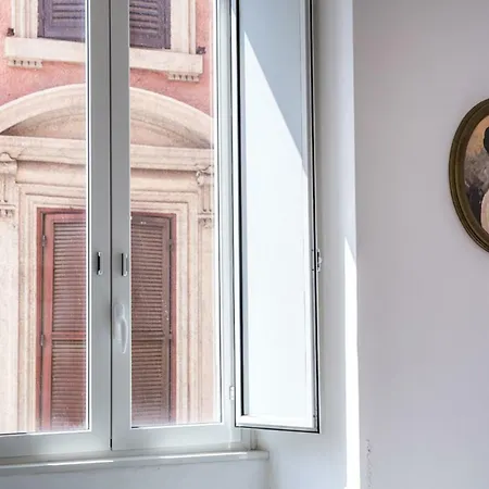 Domus Aurea 295 *
