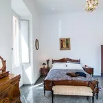 Domus Aurea 295 *